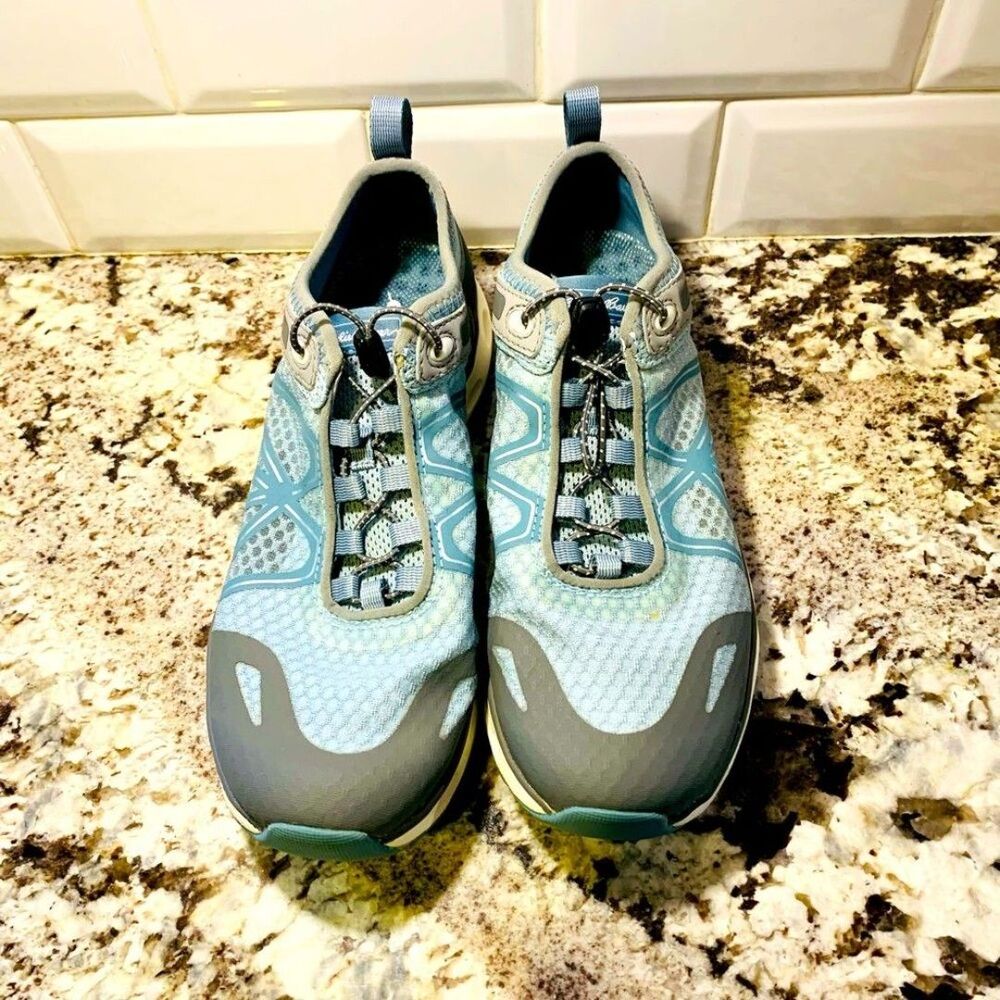 Eddie Bauer all Sport Sneakers Size 8